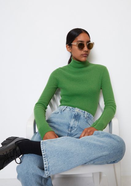 Women Knitted Pullover Green House Turtle Neck Sweater, Rib Strucutre, Im Soften Rippstrick Easy
