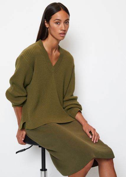 Women Knitted Pullover Forest Floor Special V-Neck Knit Sweater Loose From Italian Virgin Wool Mix