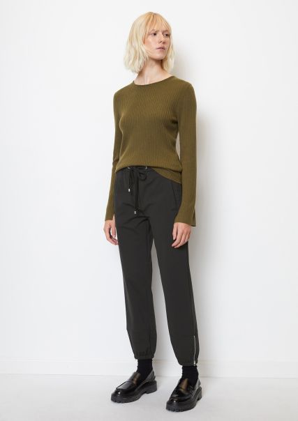 Forest Floor Knitted Pullover Fine Knit Jumper Slim Made From A Soft Wool-Viscose-Cashmere Mix Trendy Women