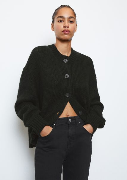 Black Soft Cropped Round-Neck Cardigan Made Of Cosy Blended Yarn Cardigans Quality Women