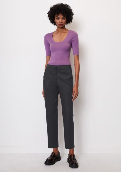 Deep Blue Sea Ergonomic Women Ankle-Length Trousers In A Slim Fit In A Blend Of Organic Cotton And Stretch Viscose Trousers