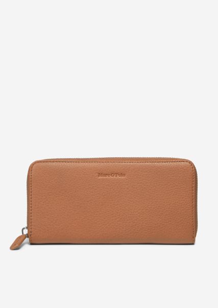 Zipper Wallet Made Of High-Quality Leather Material Classic Cognac Accessories Women Quick