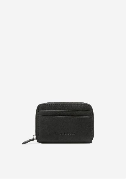 Women Cozy Accessories Black Zip Purse Made Of High-Quality Leather Material