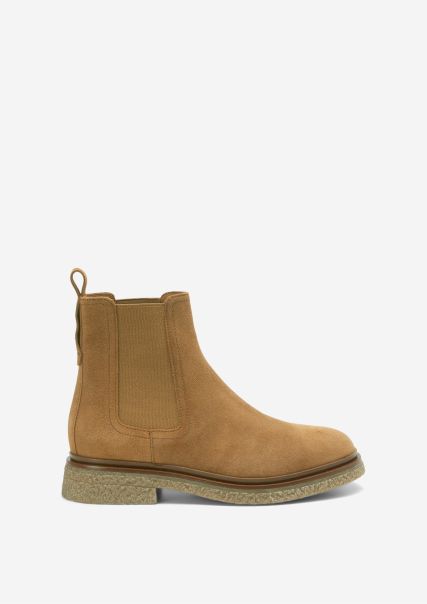 Optimize Chelsea Boot With Crepe Look Sole Booties Whiskey Women