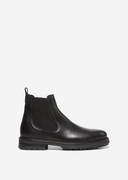 Men Knockdown Chelsea Boot Made From Fine Cowhide Boots Black